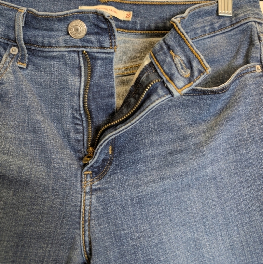 Levi’s 311 Shaping Skinny Medium Wash Blue Jeans Size 29 - Picture 3 of 7